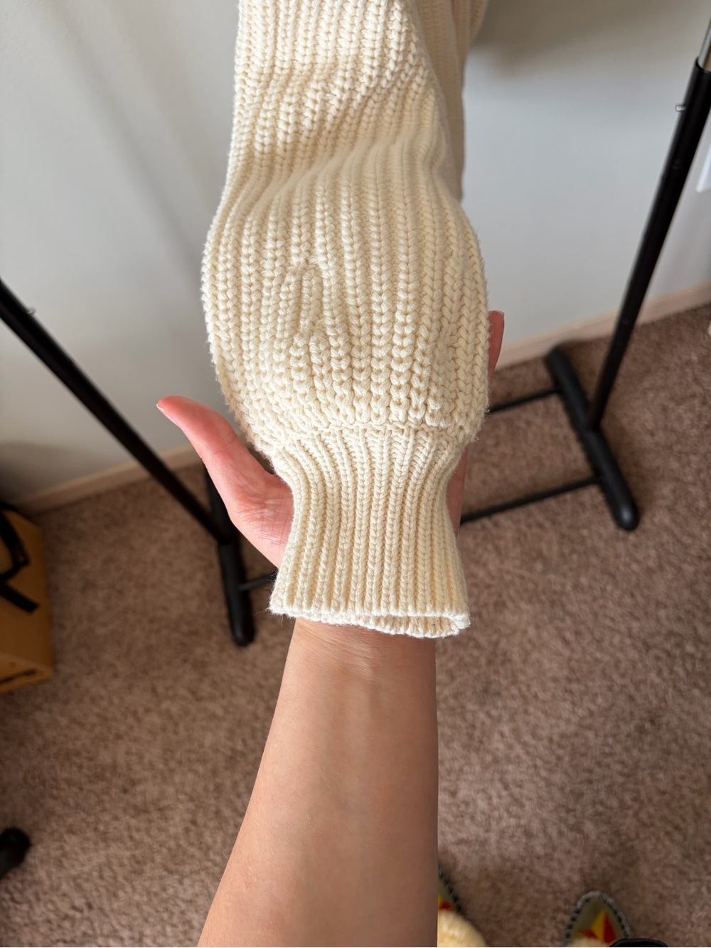 aerie Ivory Chunky Rib Crewneck Sweater - Picture 3 of 4